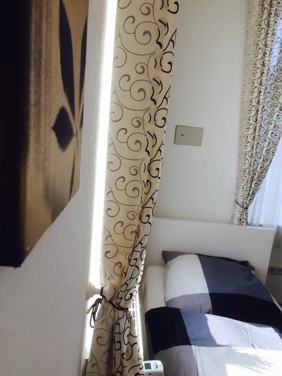 فندق Rael-Boardinghouse بيليفيلد الغرفة الصورة